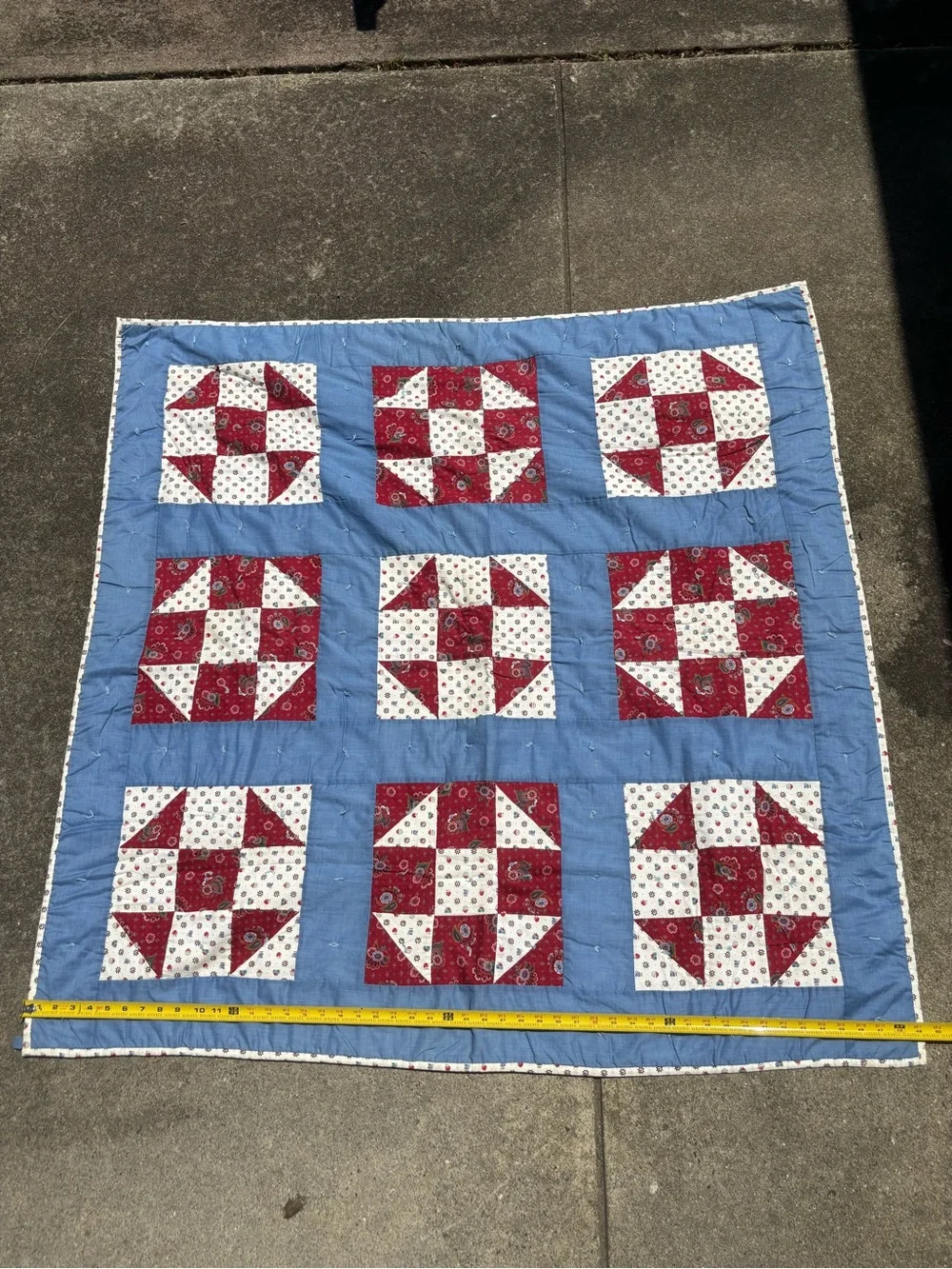 EUC homemade Shoofly Patchwork Quilted Throw in Blue, Red & White